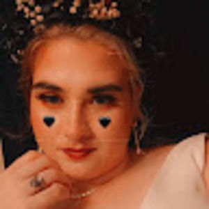 Meet your Posher, Brittney